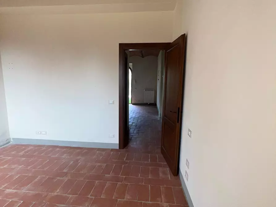 Immagine 16 di Appartamento in vendita  a Colle Di Val D'elsa