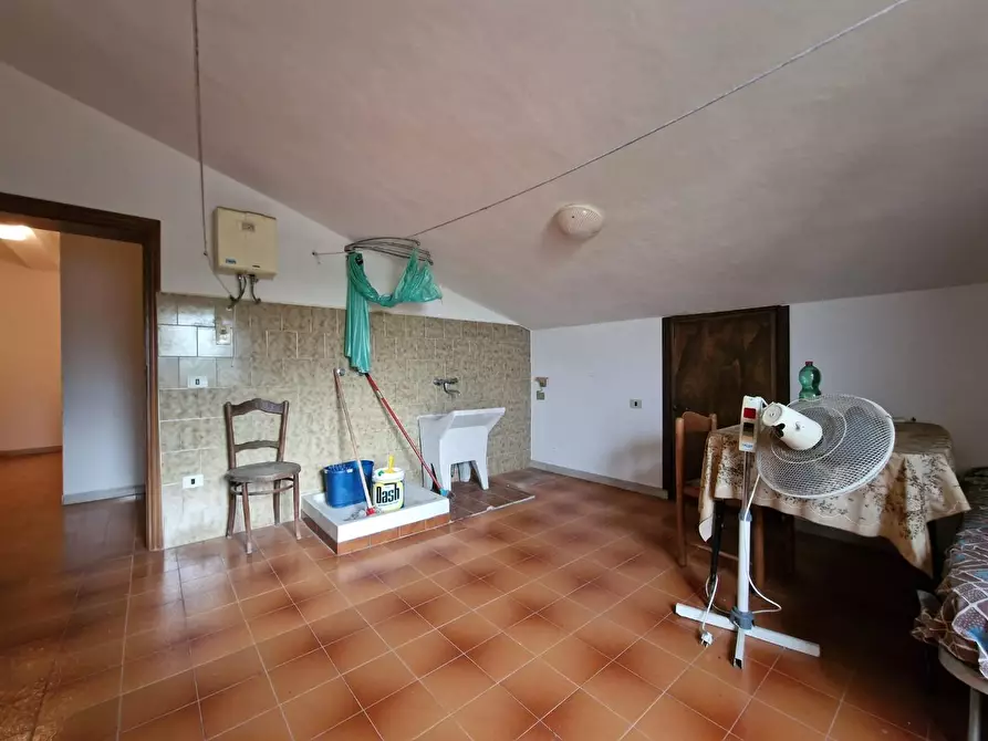 Immagine 20 di Appartamento in vendita  a Terricciola