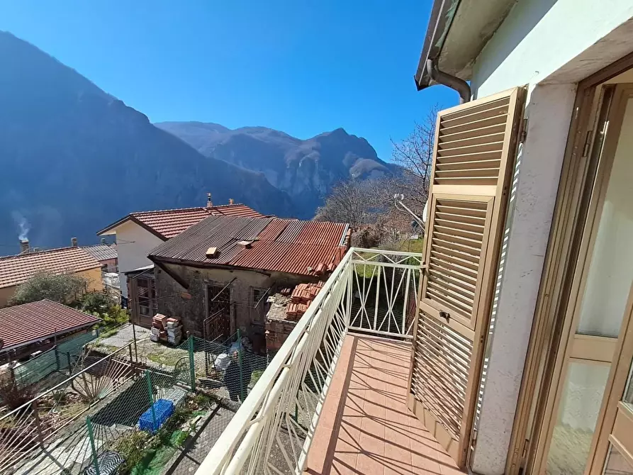 Immagine 5 di Terratetto in vendita  a Fivizzano