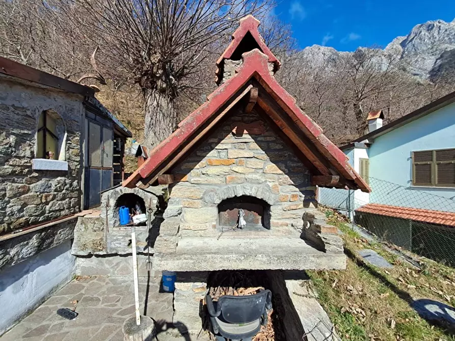 Immagine 48 di Terratetto in vendita  a Fivizzano