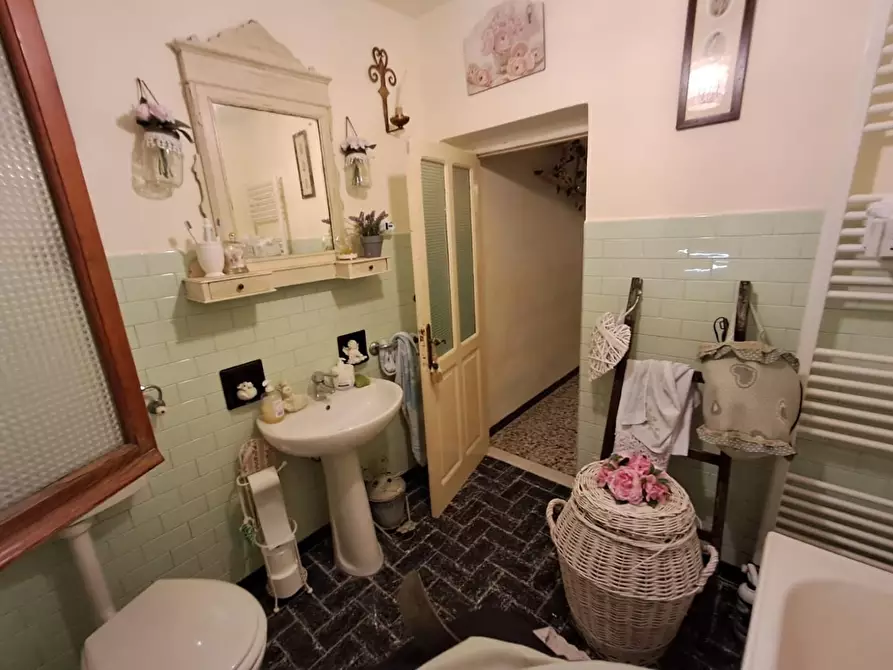 Immagine 13 di Terratetto in vendita  a Fivizzano