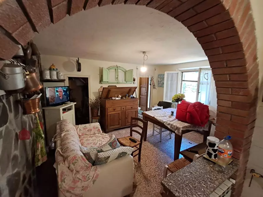 Immagine 10 di Terratetto in vendita  a Fivizzano