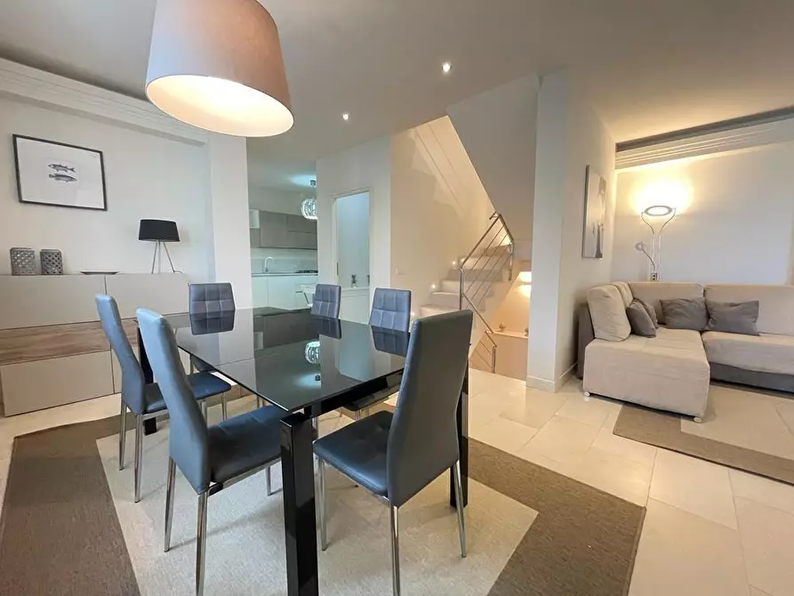 Immagine 11 di Villa in affitto  a Forte Dei Marmi