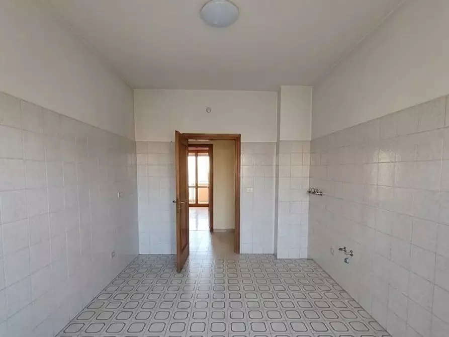 Immagine 13 di Appartamento in vendita  a Livorno