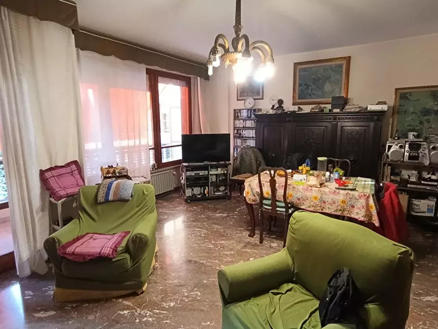 Immagine 4 di Appartamento in vendita  a Livorno