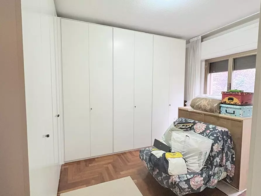 Immagine 19 di Appartamento in vendita  a Lucca