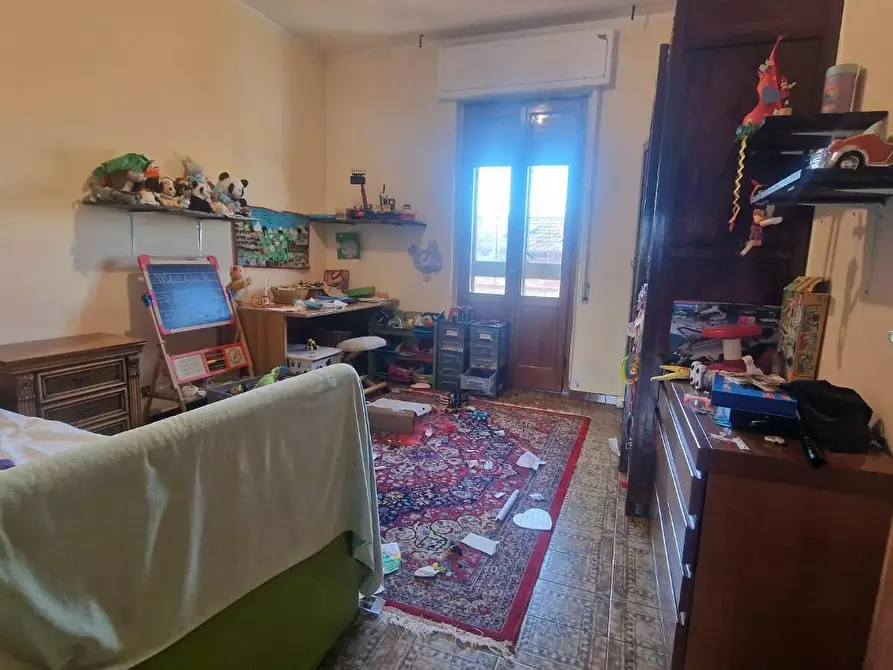 Immagine 15 di Casa trifamiliare in vendita  a Massa