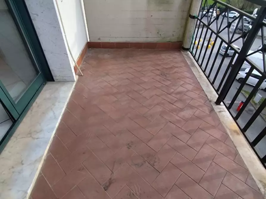 Immagine 8 di Appartamento in affitto  a Massa