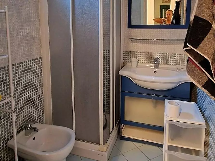 Immagine 11 di Casa indipendente in vendita  a Carrara