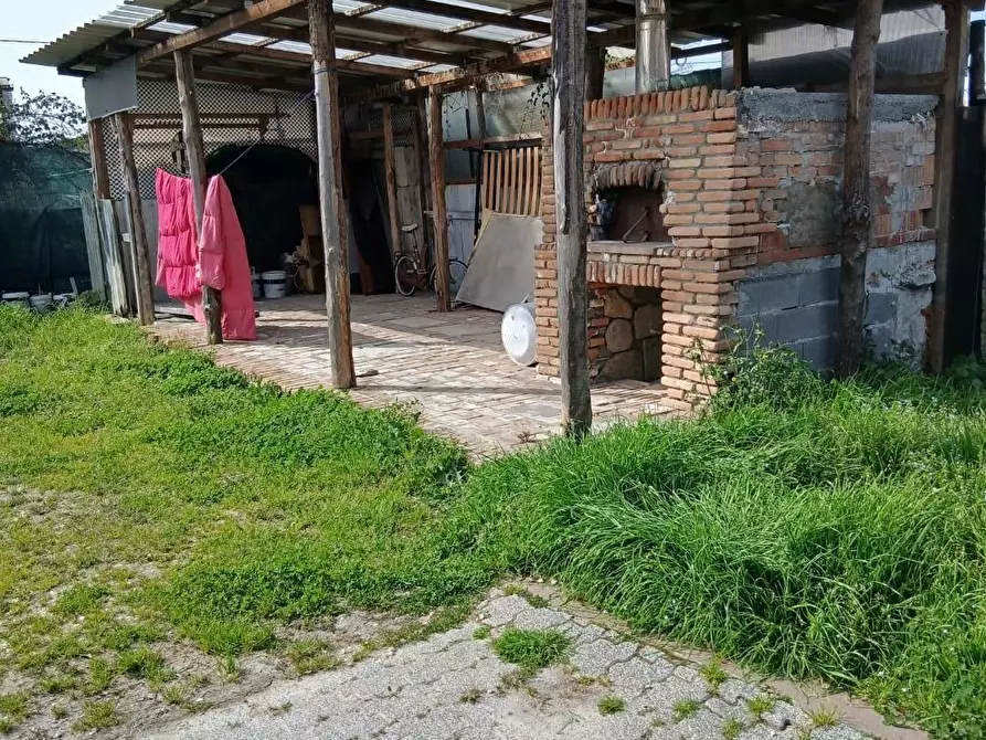 Immagine 4 di Casa trifamiliare in vendita  a Massa