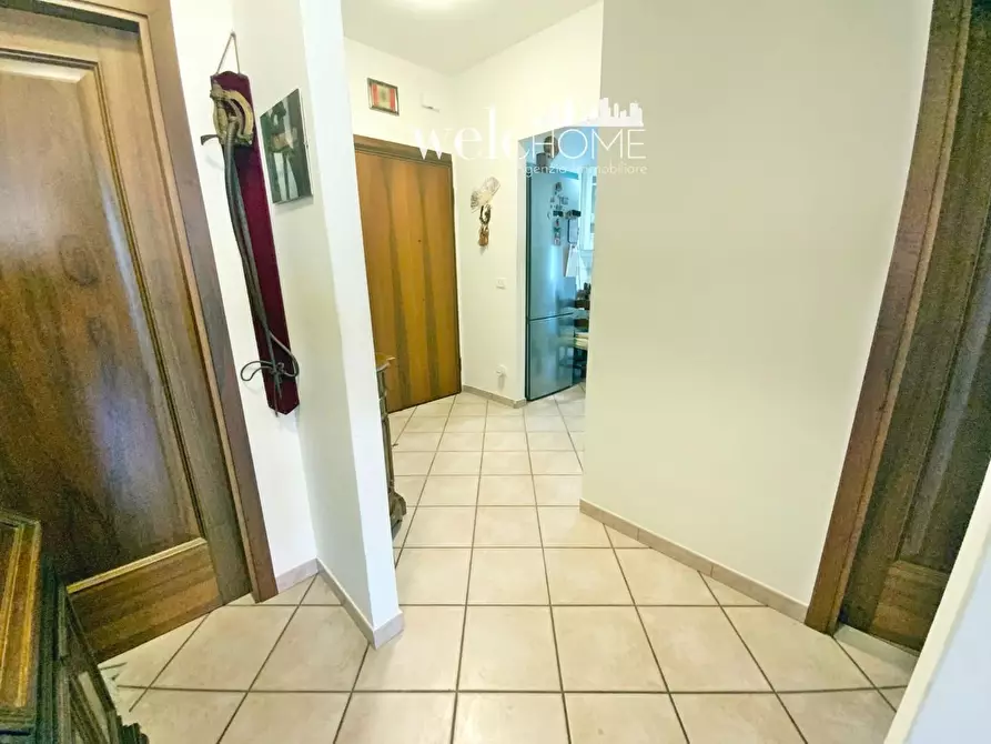 Immagine 25 di Appartamento in vendita  a Campi Bisenzio