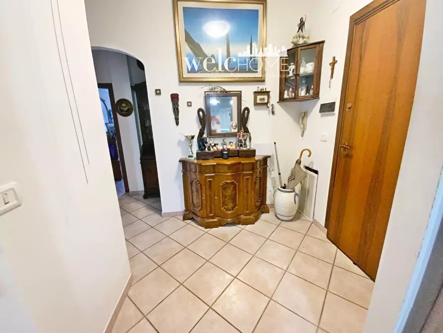 Immagine 26 di Appartamento in vendita  a Campi Bisenzio