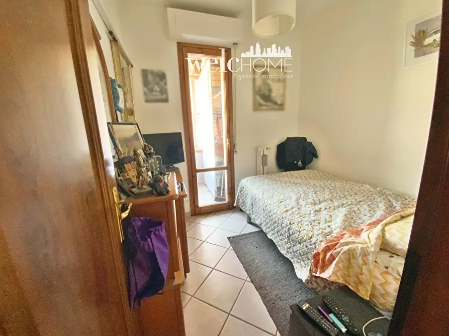 Immagine 11 di Appartamento in vendita  a Campi Bisenzio