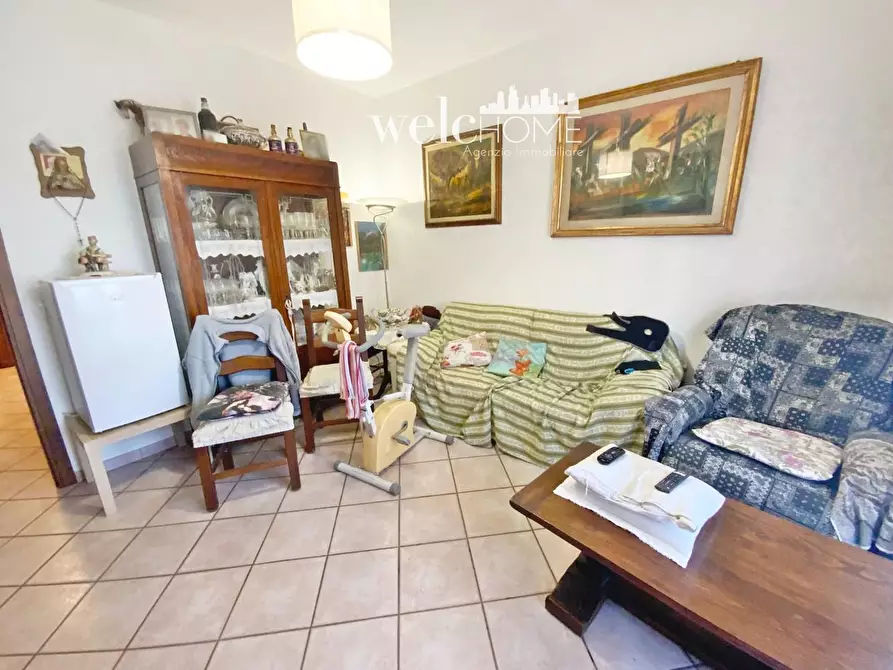 Immagine 2 di Appartamento in vendita  a Campi Bisenzio