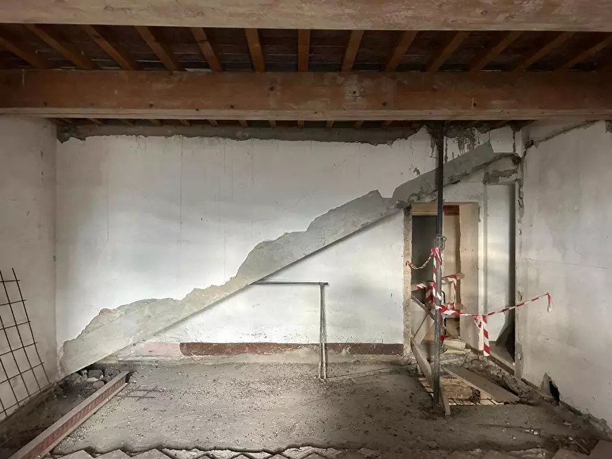 Immagine 22 di Appartamento in vendita  a San Miniato