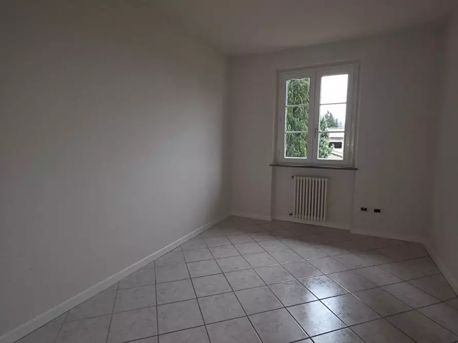 Immagine 16 di Mansarda in vendita  a Porcari