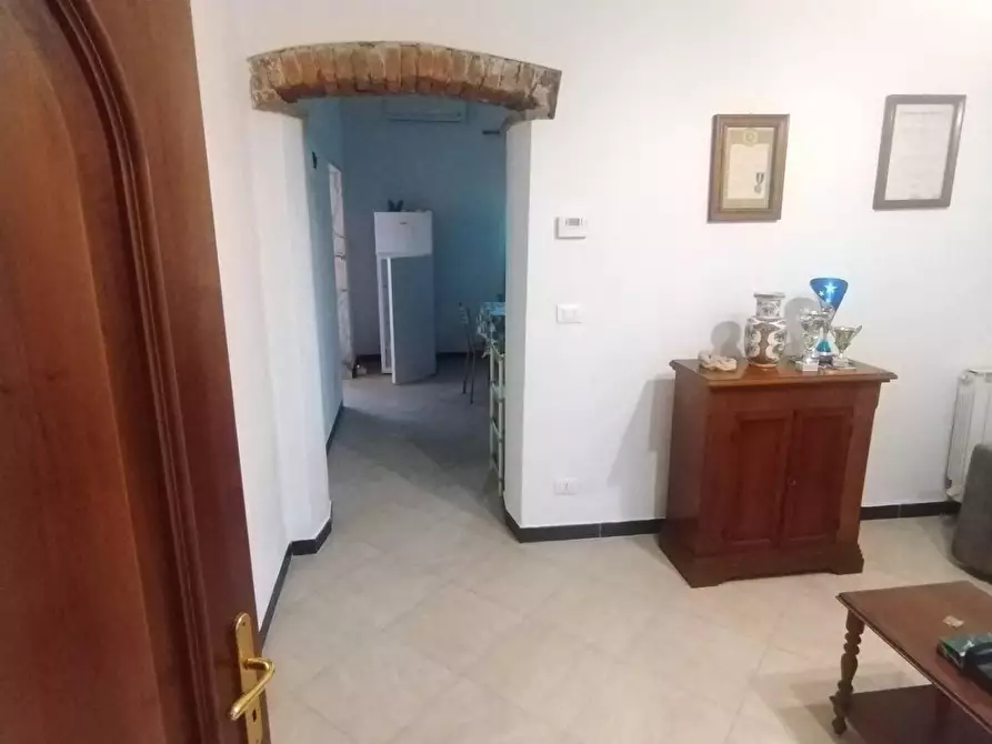 Immagine 3 di Casa semindipendente in vendita  a Carrara