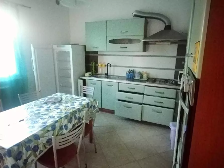 Immagine 4 di Casa semindipendente in vendita  a Carrara