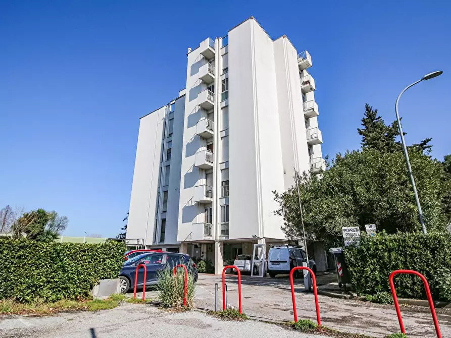 Immagine 1 di Appartamento in vendita  a Pisa