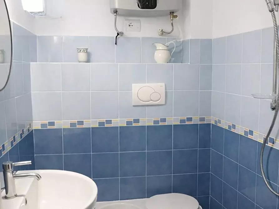 Immagine 13 di Casa colonica in vendita  a Monteriggioni