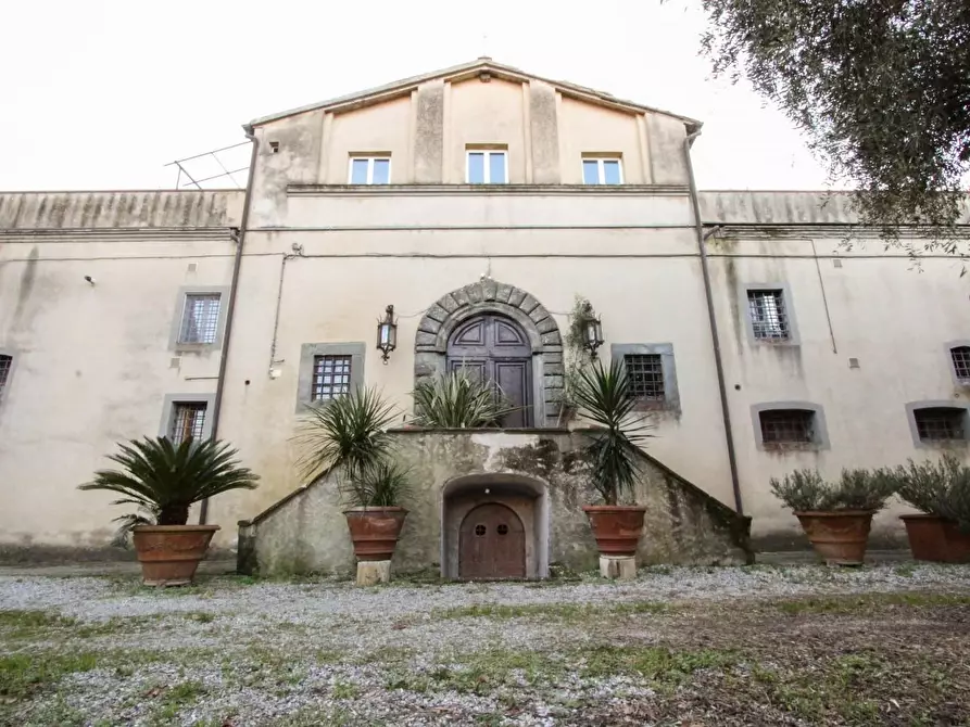 Immagine 4 di Immobile di prestigio in vendita  a San Giuliano Terme