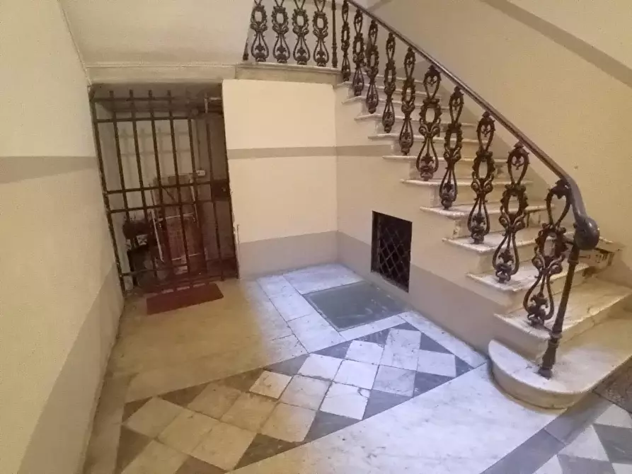 Immagine 22 di Appartamento in vendita  a Carrara