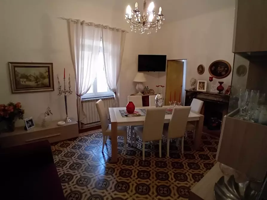 Immagine 10 di Appartamento in vendita  a Carrara