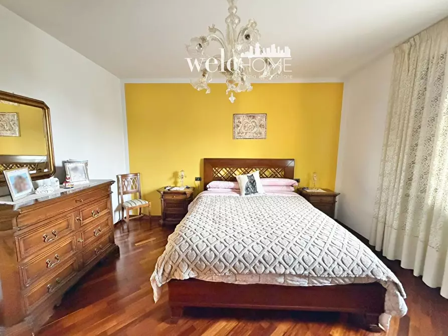 Immagine 13 di Villa in vendita  a Poggio A Caiano