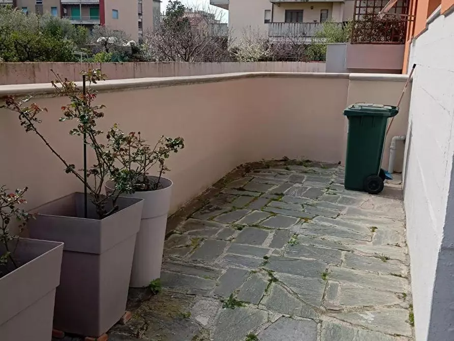 Immagine 6 di Appartamento in vendita  a Carrara