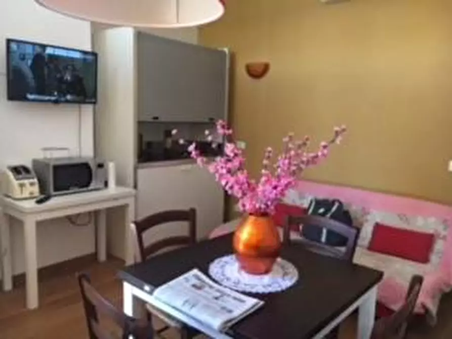 Immagine 4 di Appartamento in vendita  a Camaiore