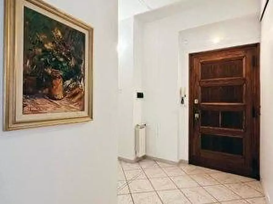 Immagine 7 di Appartamento in affitto  a Livorno