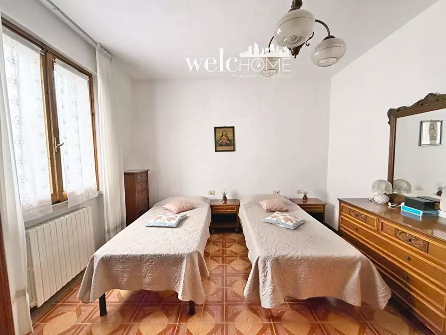 Immagine 20 di Terratetto in vendita  a Campi Bisenzio