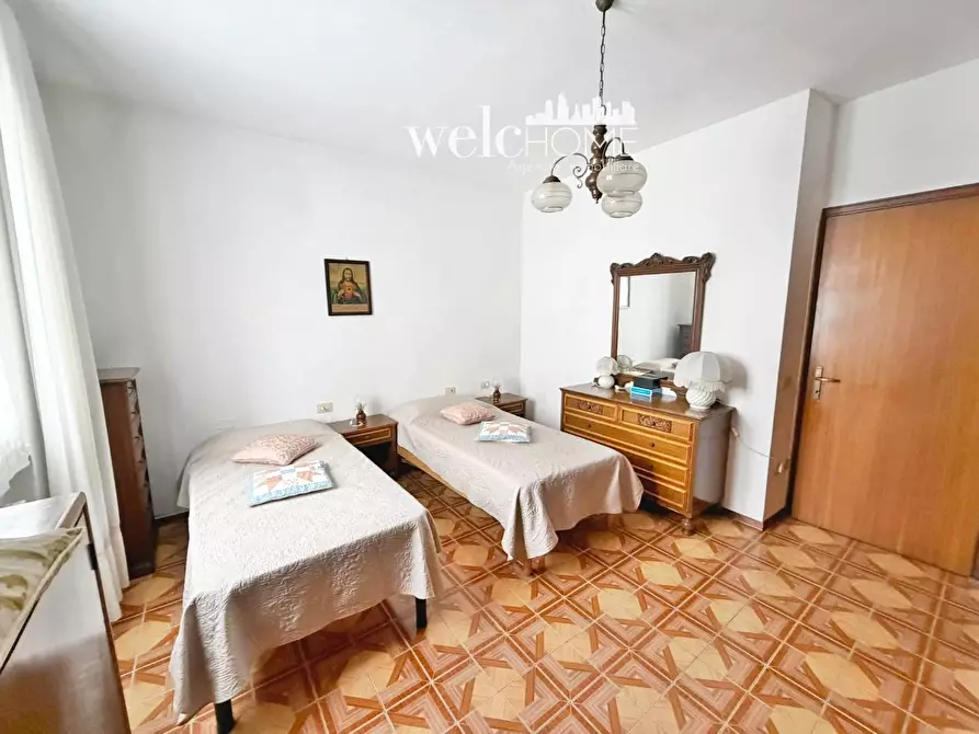 Immagine 7 di Terratetto in vendita  a Campi Bisenzio