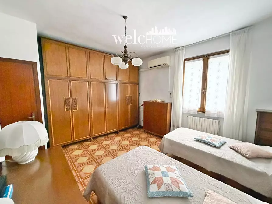 Immagine 24 di Terratetto in vendita  a Campi Bisenzio