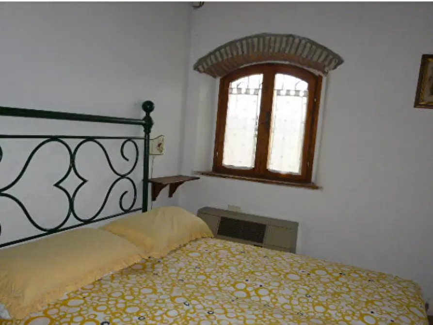 Immagine 12 di Appartamento in vendita  a Greve In Chianti