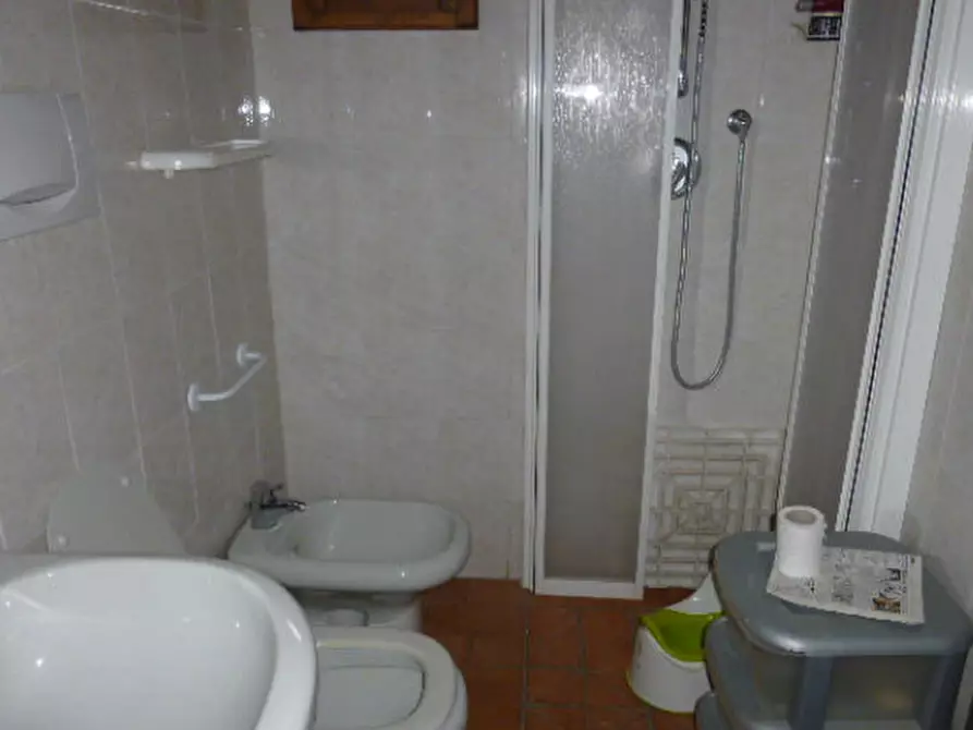 Immagine 13 di Appartamento in vendita  a Greve In Chianti