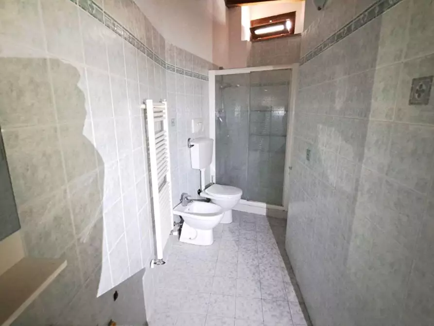 Immagine 14 di Appartamento in vendita  a Rosignano Marittimo