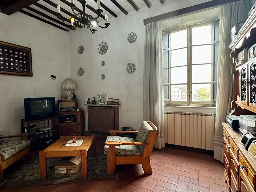 Immagine 21 di Villa in vendita  a Lucca