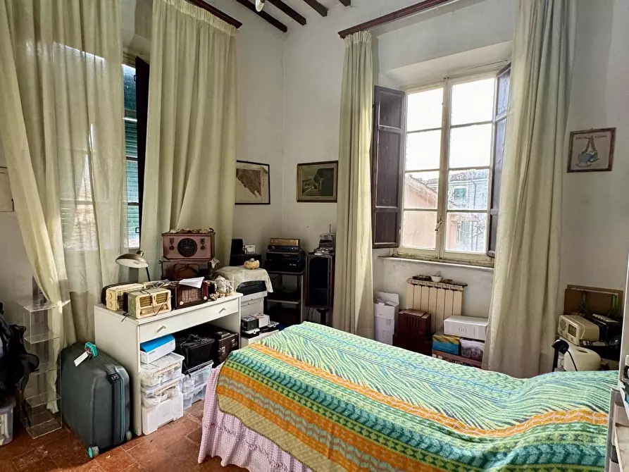 Immagine 26 di Villa in vendita  a Lucca