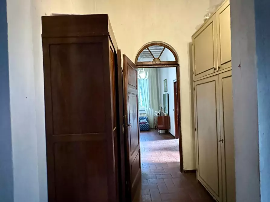 Immagine 20 di Villa in vendita  a Lucca