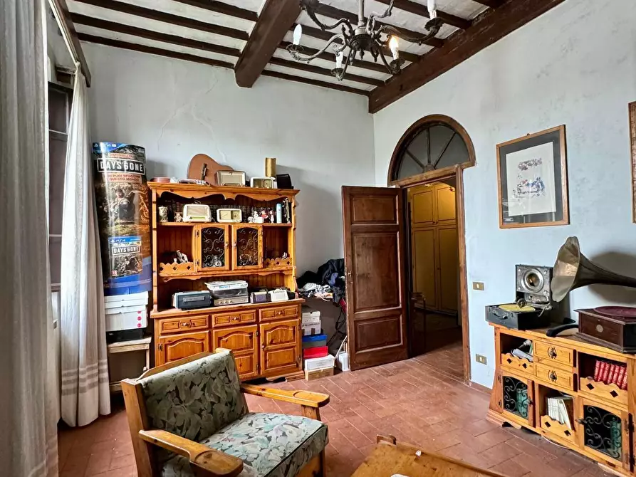 Immagine 22 di Villa in vendita  a Lucca