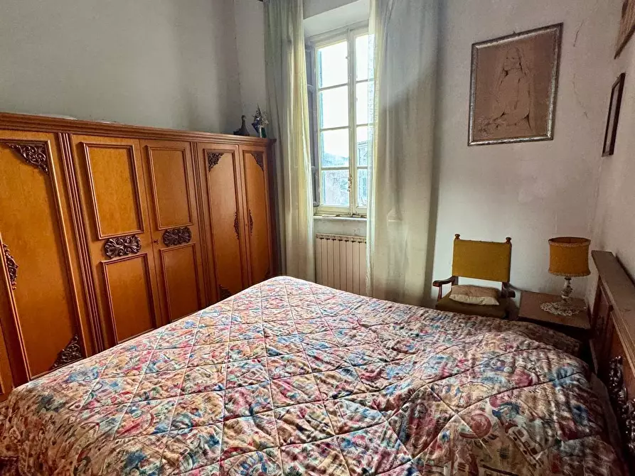 Immagine 23 di Villa in vendita  a Lucca