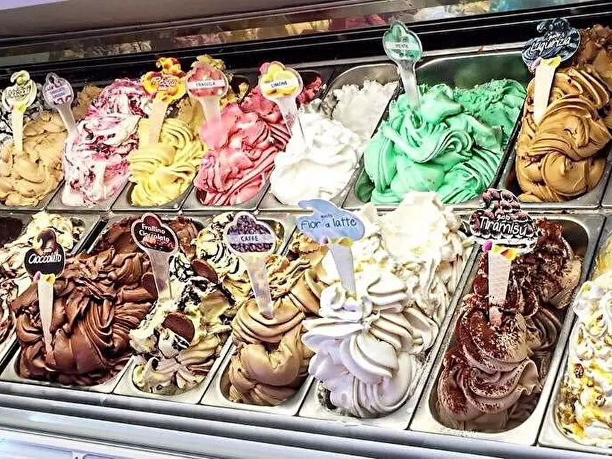 Immagine 5 di Attività commerciale in vendita  a Condove