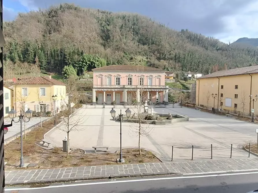 Immagine 6 di Appartamento in vendita  a Bagni Di Lucca