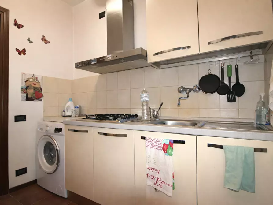 Immagine 5 di Appartamento in vendita  a Pisa