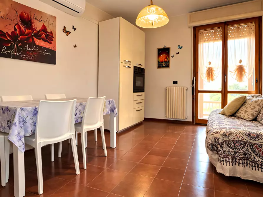 Immagine 2 di Appartamento in vendita  a Pisa