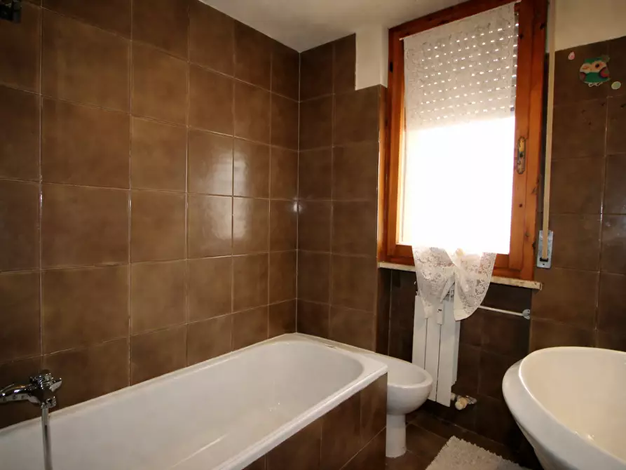 Immagine 6 di Appartamento in vendita  a Pisa