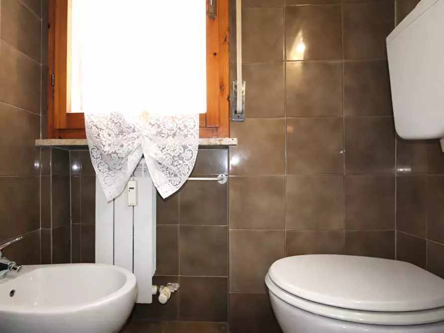 Immagine 7 di Appartamento in vendita  a Pisa