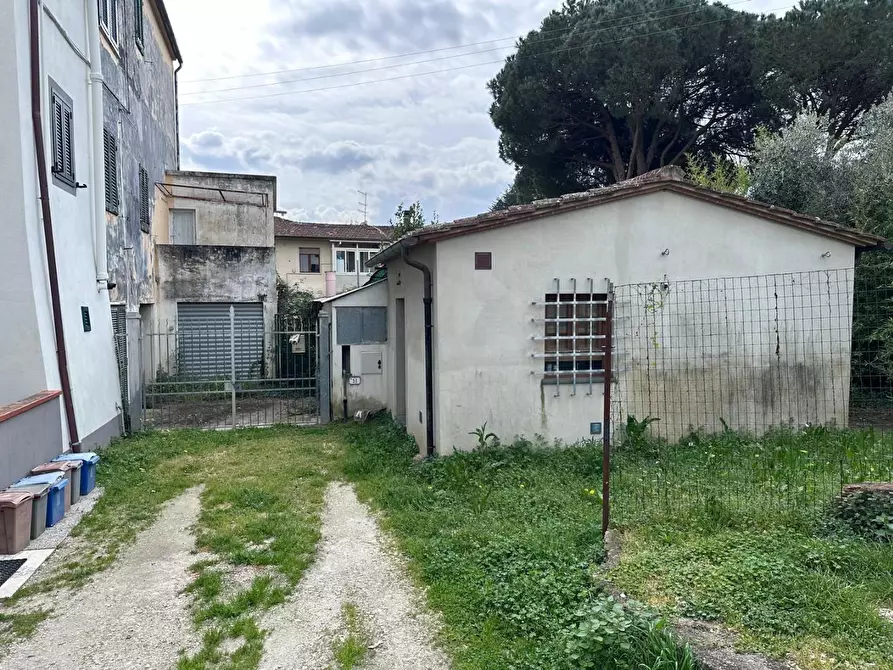 Immagine 40 di Terratetto in vendita  a Calci