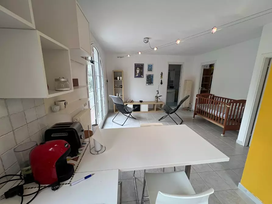 Immagine 10 di Porzione di casa in vendita  a Cecina